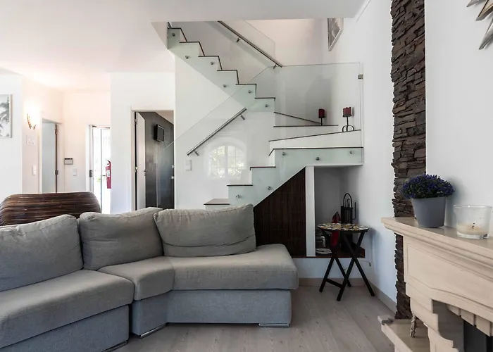 فيلة Stylish By Homing سيسيمبرا