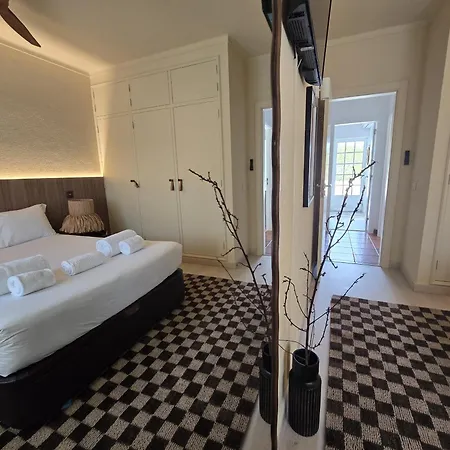 Stylish By Homing Sesimbra